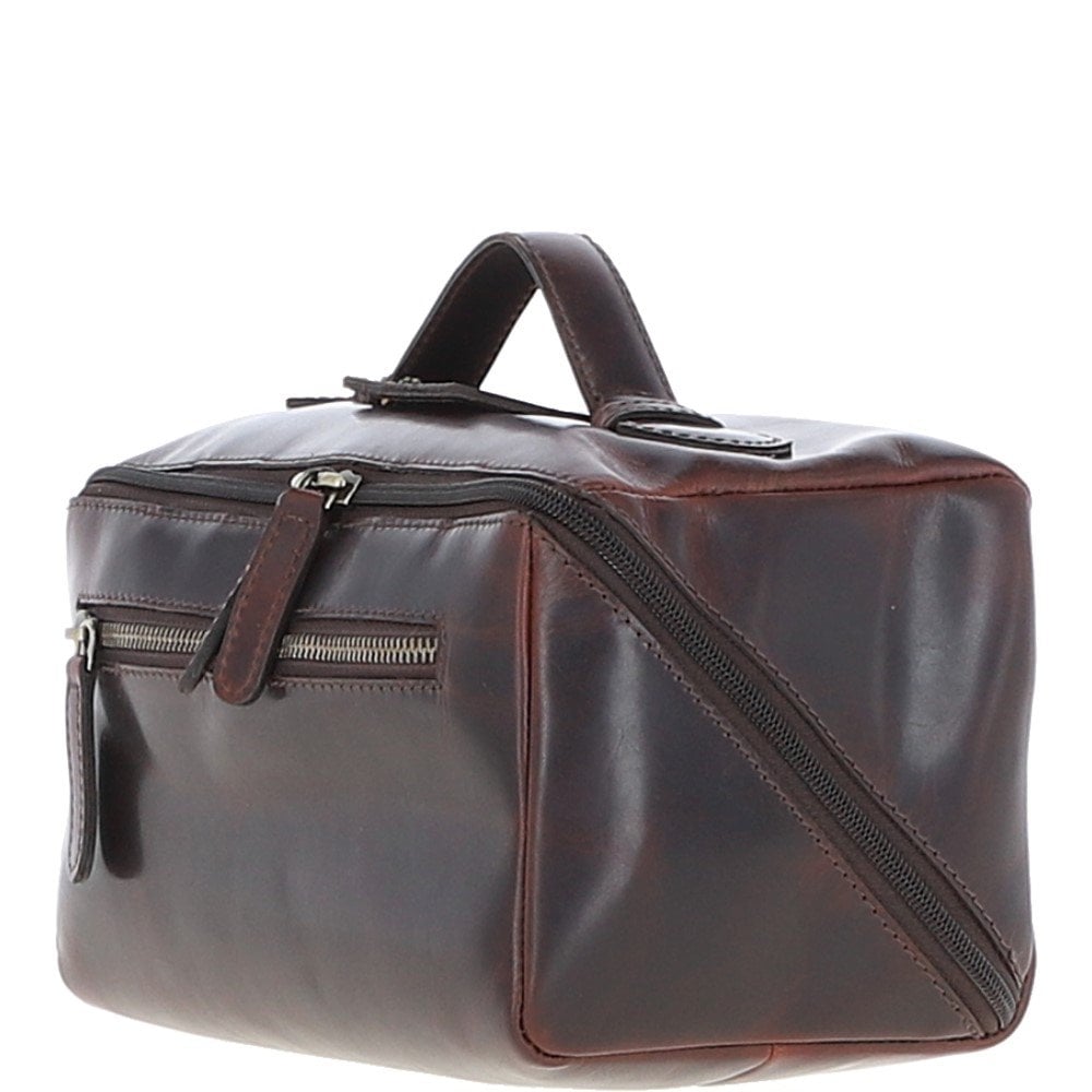 Vintage Brown Leather Wash Bag